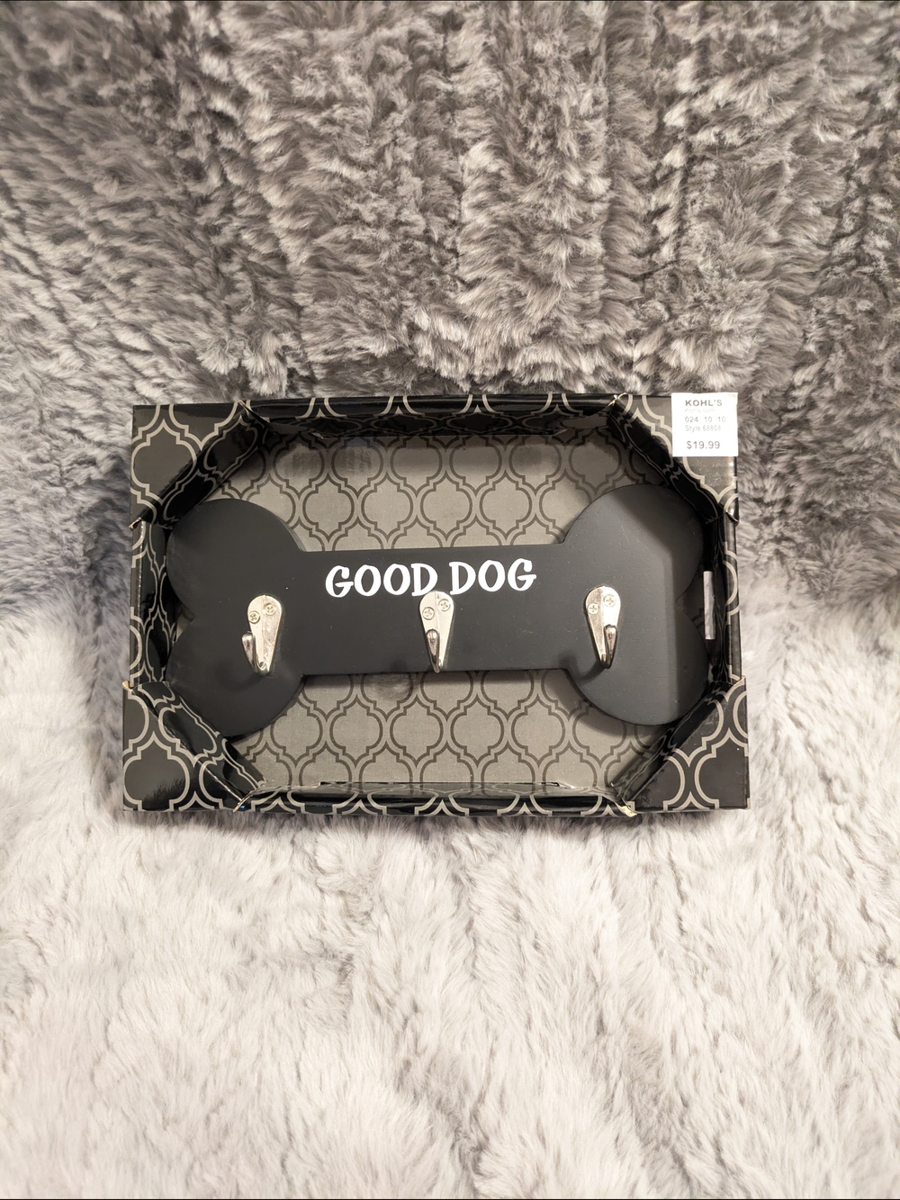 GOOD DOG Black Bone Wall Hook Rack with Three Metal Hooks NWT